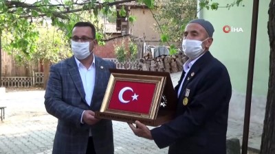  Kıbrıs gazisine vefa ziyareti