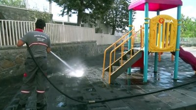  Ümraniye’deki tüm okullar dezenfekte edildi