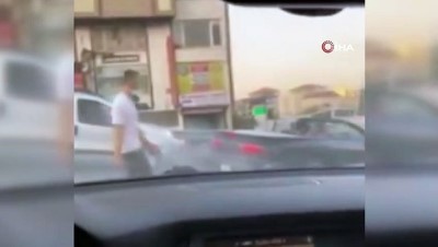 trafik magandasi -  Yol ortasında drift yapan trafik magandası, polis ekiplerince yakalandı Videosu