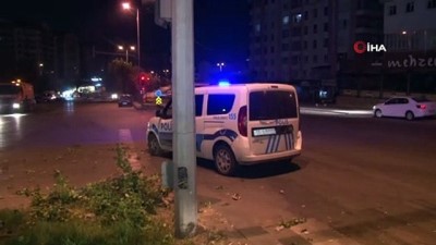 irak -  Başkent’te alkollü olduğu iddia edilen kişiler yaralı arkadaşlarını kaza yerinde bırakıp kaçtı Videosu