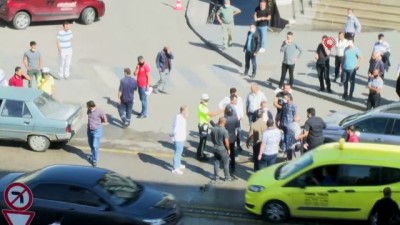 polis ekipleri -  Erzurum’da trafik kazası yumruklu kavgaya dönüştü Videosu