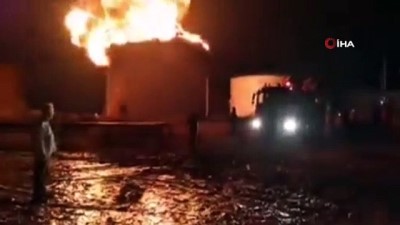 yildirim dusmesi -  - Musul'da petrol rafinesinde büyük yangın Videosu