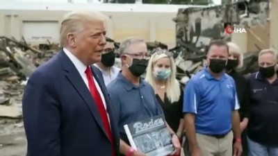 anarsi -  - Trump’tan Kenosha Belediye Başkanına: “Ahmak”
- Trump, eylemlerin yaşandığı Kenosha'yı ziyaret etti Videosu