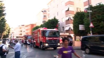  Üsküdar’da 5 katlı apartmanda korkutan yangın