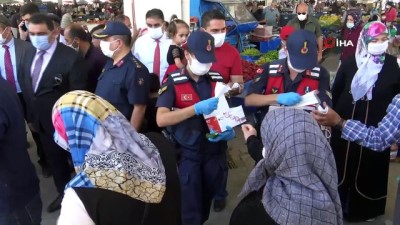  Vali Aydoğdu maske dağıtarak halkı uyardı