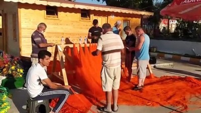  Akçakoca’da balıkçılar poyraz nedeniyle limana sığındı