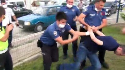 polis ekipleri -  Alkollü sürücü kaza sonrası ortalığı birbirine kattı Videosu