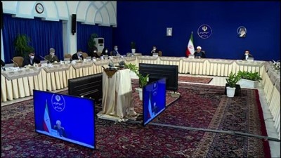 kirmizi hali - Ruhani: 'ABD, İran ile ekonomik savaşa girdi' - TAHRAN Videosu