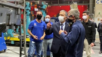 sanayi sektoru - İstanbul Valisi Ali Yerlikaya'dan Mercedes fabrikasında kademeli mesai görüşmesi - İSTANBUL Videosu