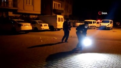 silahli kavga -  Malatya'da husumetlilerin karşılaşması kanlı bitti: 1 ölü  1 yaralı Videosu