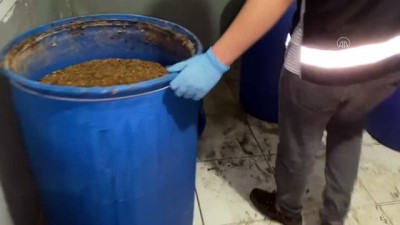 kacak icki - Adana'da 897 litre sahte içki ele geçirildi Videosu