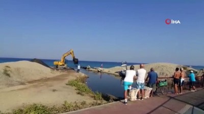 kanal a -  Balık ölümleriyle dikkat çeken Kocagöl’ün denizle bağlantısını sağlayan kanal açıldı Videosu