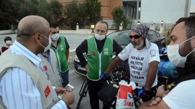 Yetimlere farkındalık için bisikletle Malatya'dan yola çıkan İHH gönüllüsü Kütahya'ya geldi