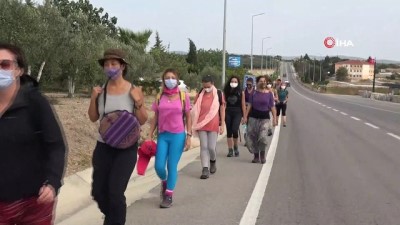 yoga -  Athenalar doğa için Troia Kültür Rotasında yürüyor Videosu
