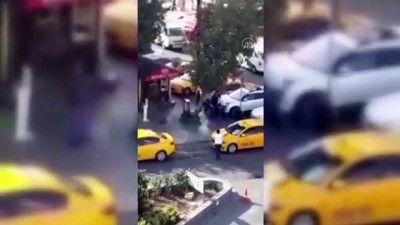 Esenyurt'ta taksi durağındaki silahlı kavga - Çatışma anı (2) - İSTANBUL