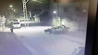 kamera - Konya'da kablo hırsızlığı şüphelileri güvenlik kamerasına takıldı Videosu
