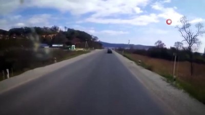 kamera -  - Rusya'da çocuklara kamyon çarptı: 1 ölü, 2 yaralı
- Dehşete düşüren kaza anı kamyonda bulunan araç kamerasına yansıdı Videosu