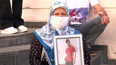  HDP önündeki ailelerin evlat nöbeti 389'uncu gününde