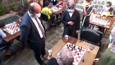 satranc -  Diyarbakır'da 'Sokakta Satranç Var' turnuvası başladı Videosu