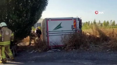  Freni boşalan kamyonetinin altında kaldı