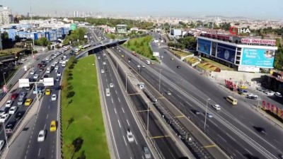 kamera -  İstanbul’da kademeli mesainin ilk gününde trafikte son durum Videosu