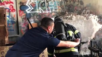 mobilya magazasi - Mobilya deposunda çıkan yangın maddi zarara neden oldu - EDİRNE Videosu