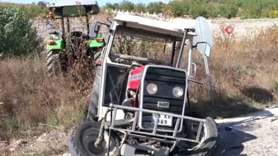 hatali sollama -  Traktörle otomobil kafa kafaya çarpıştı: 2 yaralı Videosu