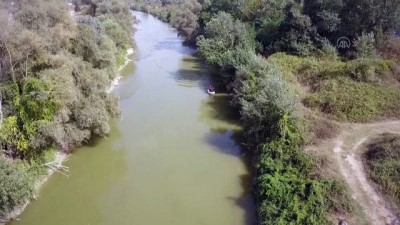 sudan - Sakarya Nehri'nde boğulma tehlikesi geçiren 4 çocuktan biri kayboldu - Drone - SAKARYA Videosu