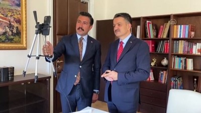 Bakan Pakdemirli ve Özkan, Denizlili muhtarlarla video konferansla görüştü - DENİZLİ