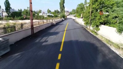  Kaymakam Mehmetbeyoğlu ve Milletvekili Arvas asfalt çalışmalarını inceledi