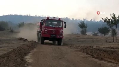 itfaiye araci -  Uşak’taki orman yangınında 100 hektar alan zarar gördü Videosu