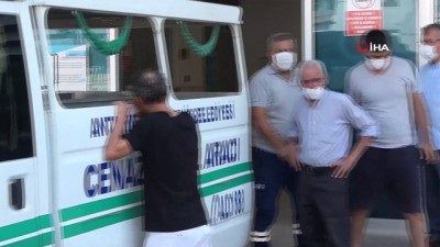  19 yaşındaki Rabia’ya babası ve ağabeyinden son görev