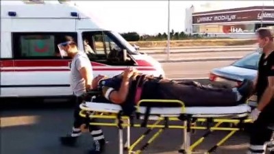  Alkollü sürücü duran araca çarptı: 2 yaralı