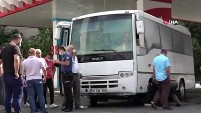 polis -  Ataşehir’de akaryakıt istasyonunda yanan araç paniğe neden oldu Videosu