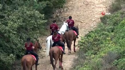 atli polis -  Aydos Ormanında atlı polis ve drone destekli Covid-19 denetimi Videosu
