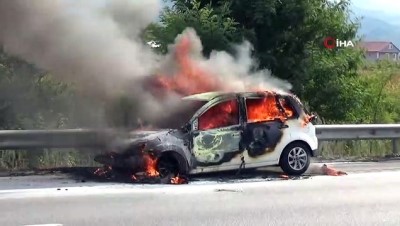 sizce -  TEM’de otomobil alev alev yandı Videosu