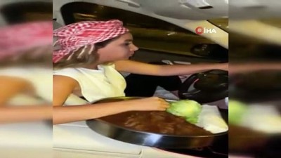 trafik magandasi -  -  İstanbul trafiğinde “çiğ köfteli” kadın trafik magandası kamerada Videosu