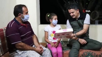  Bakan Pakdemirli, 48 saattir Hatay’da yangın nöbetinde