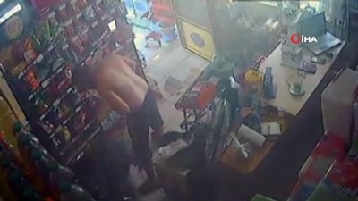 gozalti islemi -  Marketçi kadını dövmüştü, her yerde aranıyor Videosu