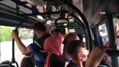  Minibüste sosyal mesafe hiçe sayıldı