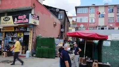  Market deposunda çıkan yangın 3 binayı küle çeviriyordu