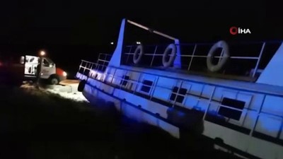 yolcu gemisi -  - Rusya'da yolcu gemisi tekneye çarptı: 4 yolcu öldü Videosu