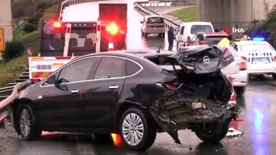  Boş yolda zincirleme kaza: 2 yaralı