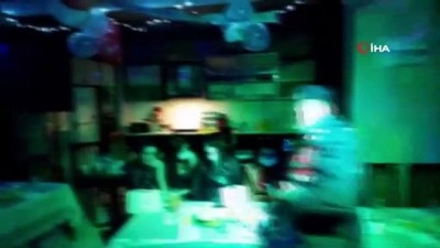 eglence mekani -  Villada yılbaşı partisine baskın kamerada Videosu