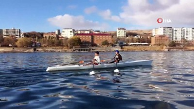 beden egitimi - Geleceğin kürek sporcuları Van Gölü’nde yetişiyor Videosu