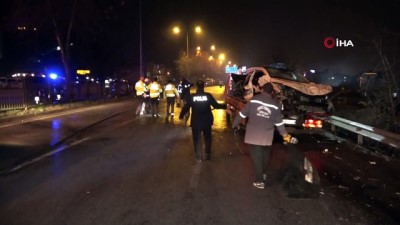 demir korkuluk -  Samsun'da karşı şeride geçen otomobil tır ile çarpıştı: 1 ölü, 2 yaralı Videosu