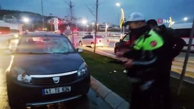  Kendisini sollayan araca çarpmamak isterken bisikletliye çarptı