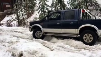 mahsur kaldi -  Karda mahsur kalan araçları AFAD kurtardı Videosu