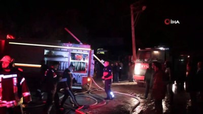 yangin yeri -  Kula'da çıkan yangında üç ev küle döndü Videosu
