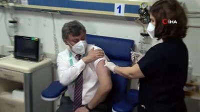 vatandaslik -  Sağlık çalışanlarına aşılama çalışması başlatıldı, ilk aşı başhekime yapıldı Videosu